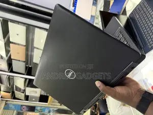 Laptop Dell Latitude 15 5580 8GB Intel Core I5 HDD 500GB