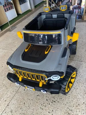 Rechargeable Car Toy With Remote Control