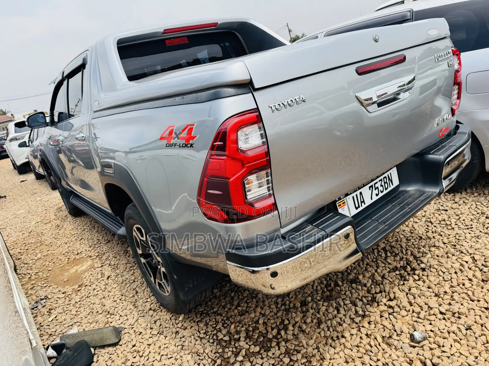 Toyota Hilux 2020 Silver