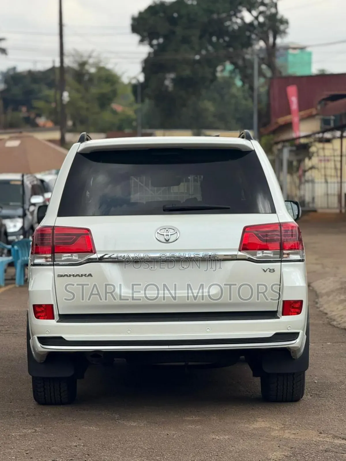 Toyota Land Cruiser 4.5 V8 TD 2019 Silver