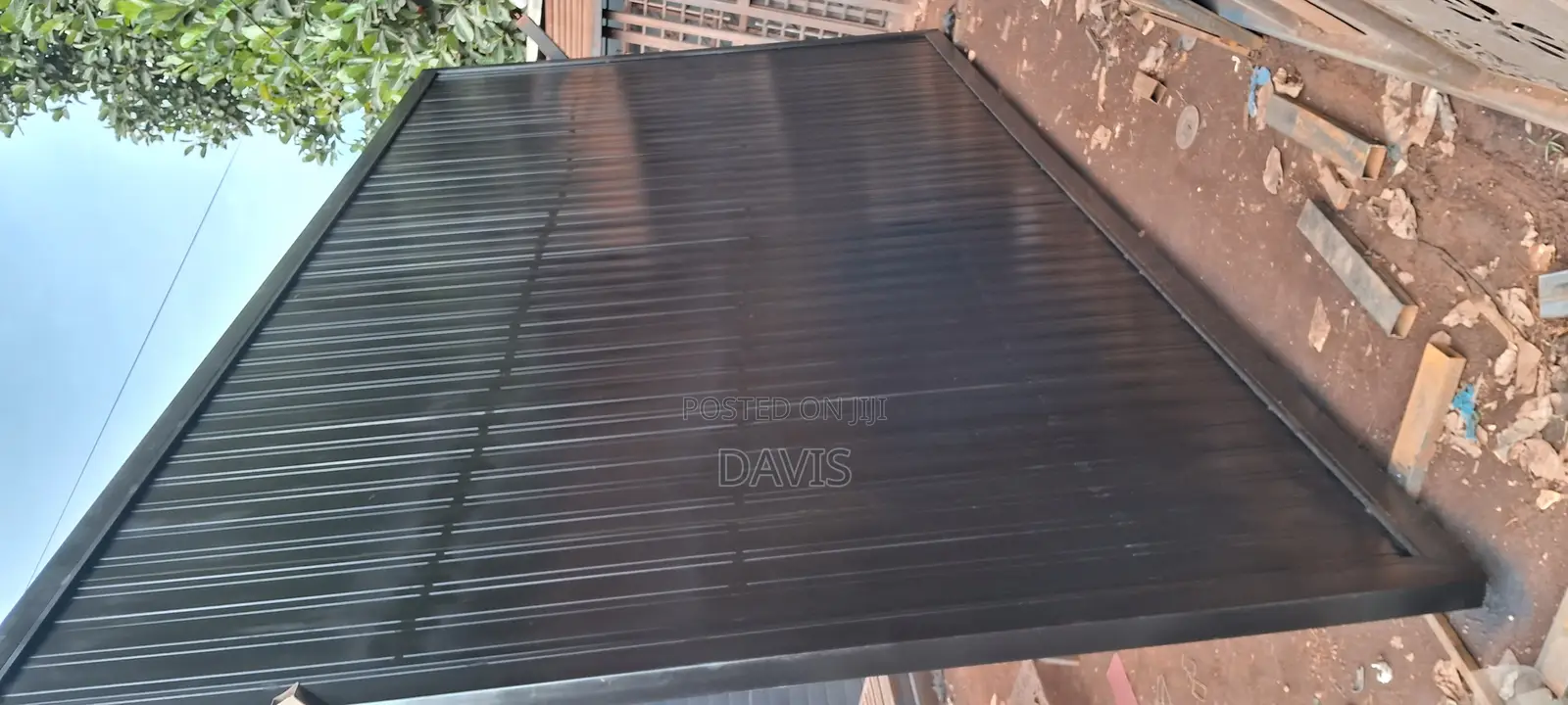 Sliding Gate Made in Rectangular Tubes
