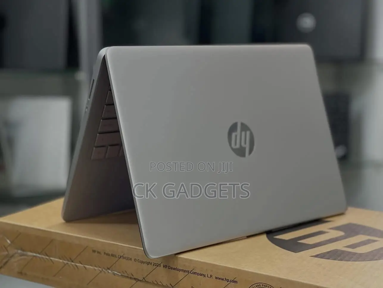 New Laptop HP 14-Dq2031tg 8GB Intel Core I5 SSD 256GB