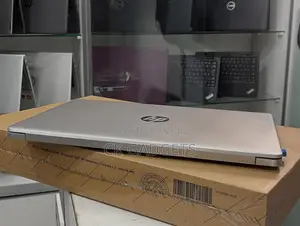 New Laptop HP 14-Dq2031tg 8GB Intel Core I5 SSD 256GB
