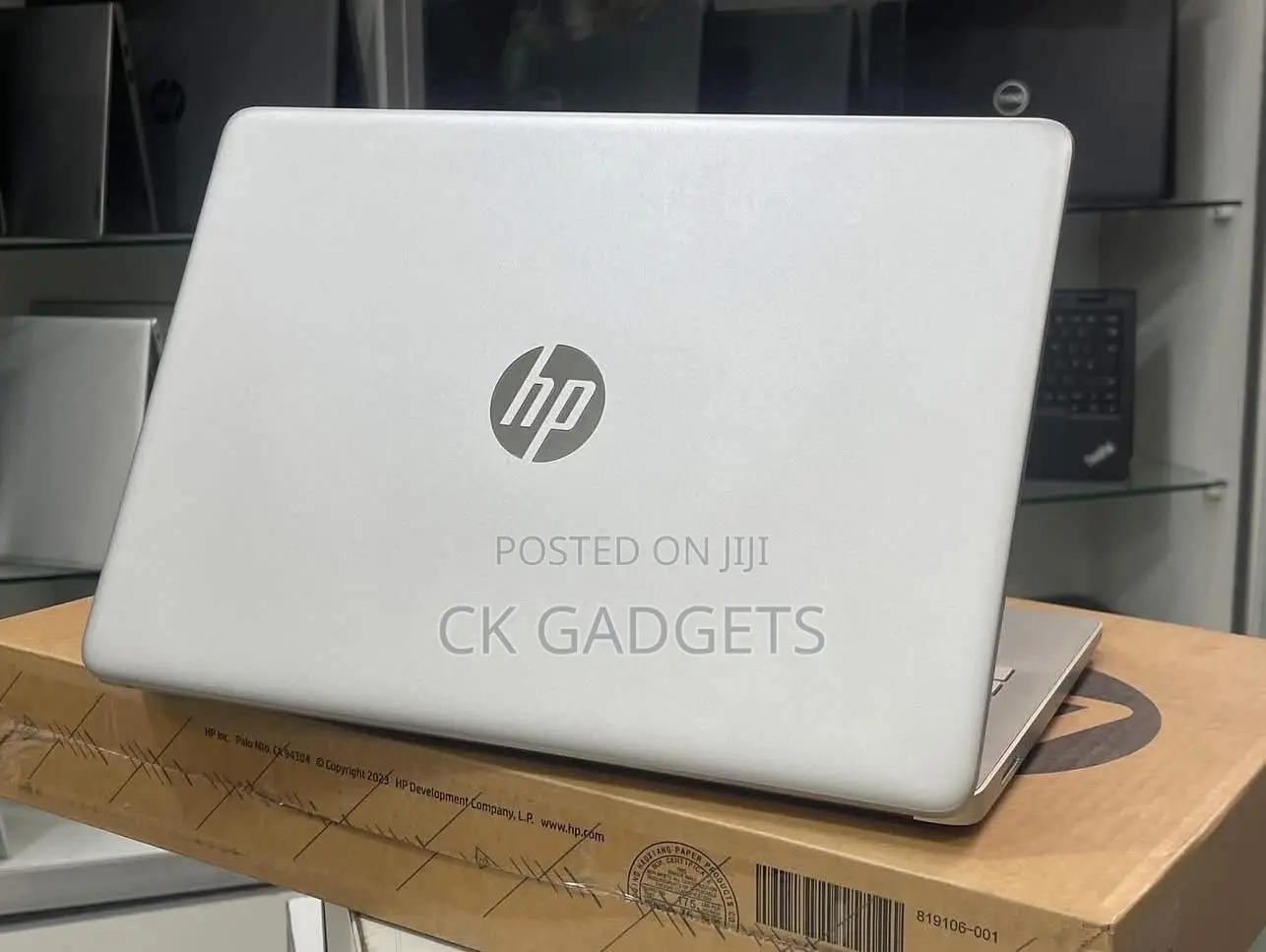 New Laptop HP 14-Dq2031tg 8GB Intel Core I5 SSD 256GB