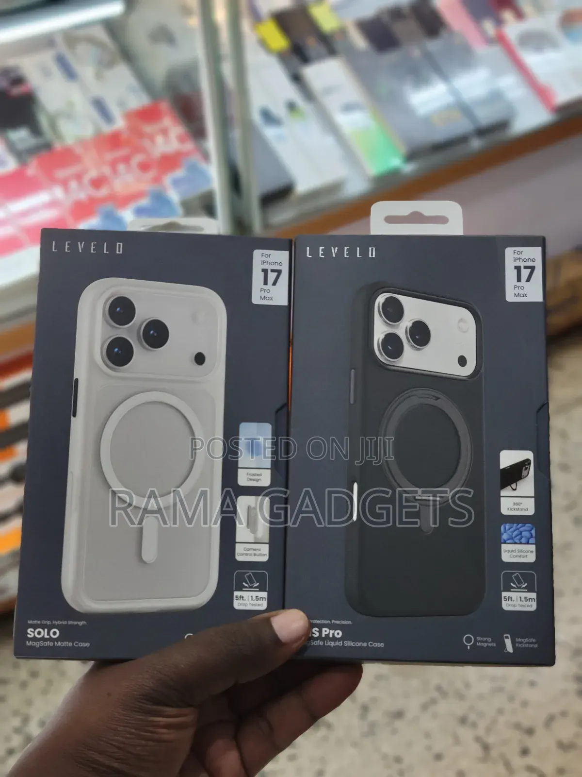 Levelo Solo Matte Magsafe Cases
