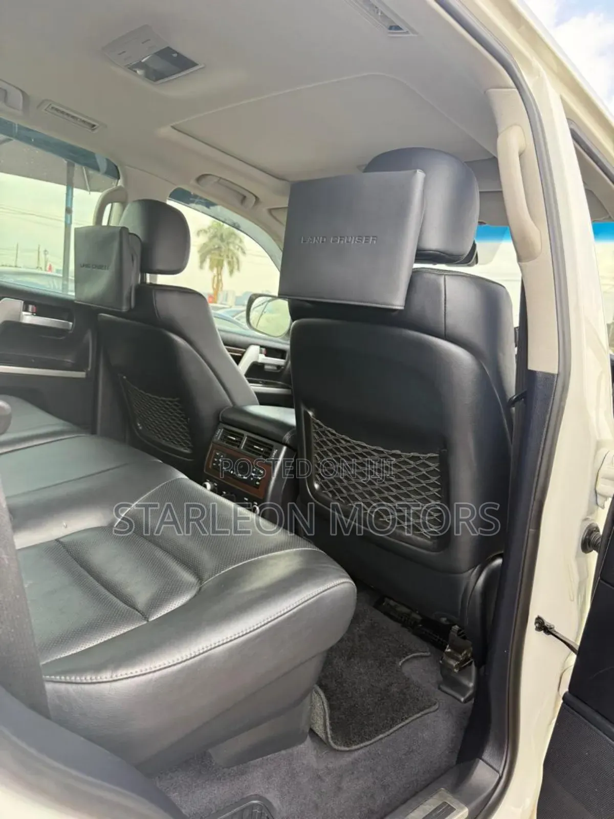 Toyota Land Cruiser 4.5 V8 TD 2020 White