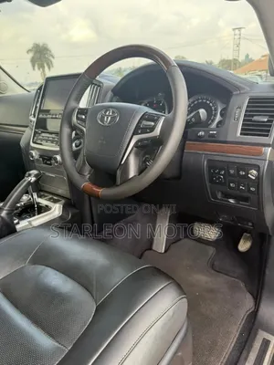 Toyota Land Cruiser 4.5 V8 TD 2020 White