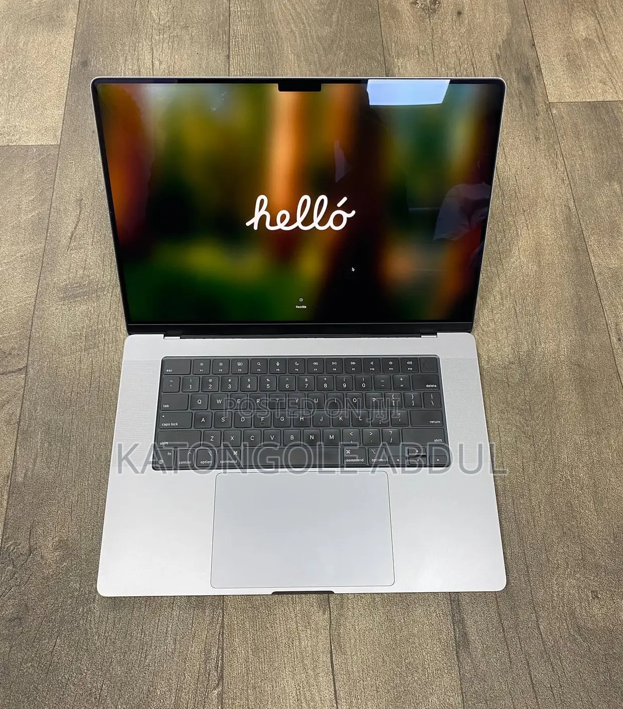 New Laptop Apple MacBook Pro 32GB Apple M1 Max SSD 1T
