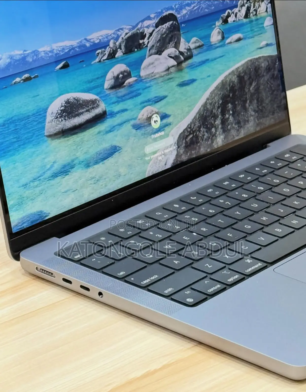 New Laptop Apple MacBook Pro M1 32GB Apple M1 SSD 1T