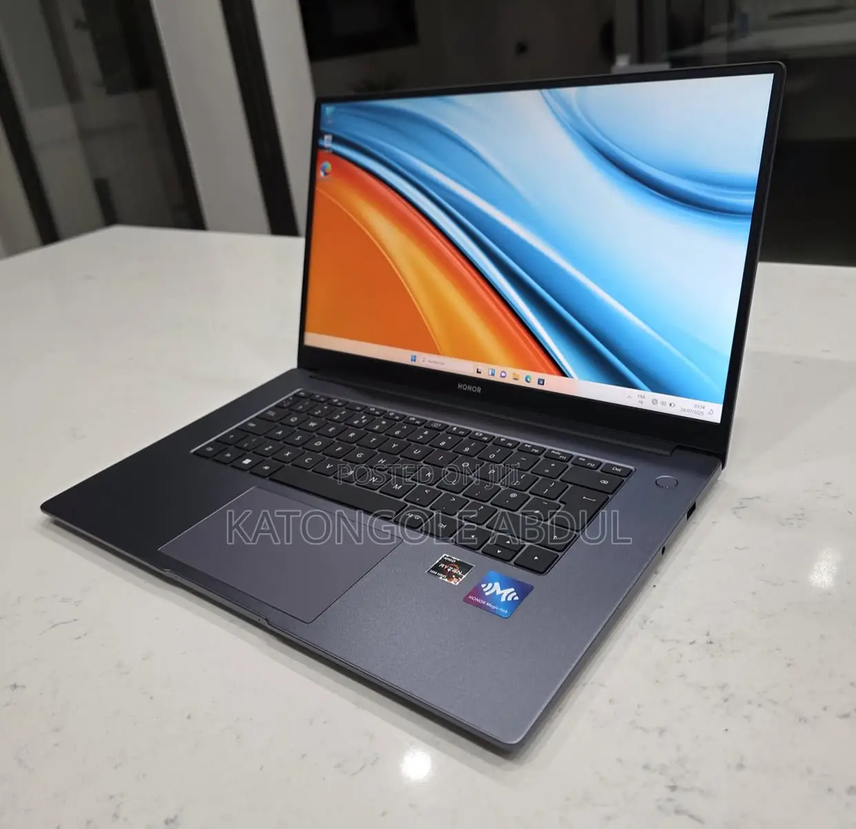New Laptop 16GB AMD Ryzen 7 SSD 512GB