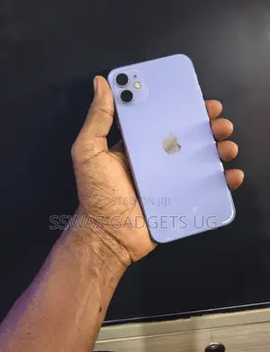 Apple iPhone 11 64 GB Purple