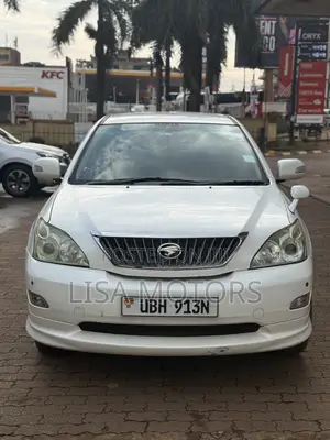 Toyota Harrier 2.4 2007 White