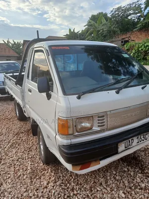 Townace Pickup