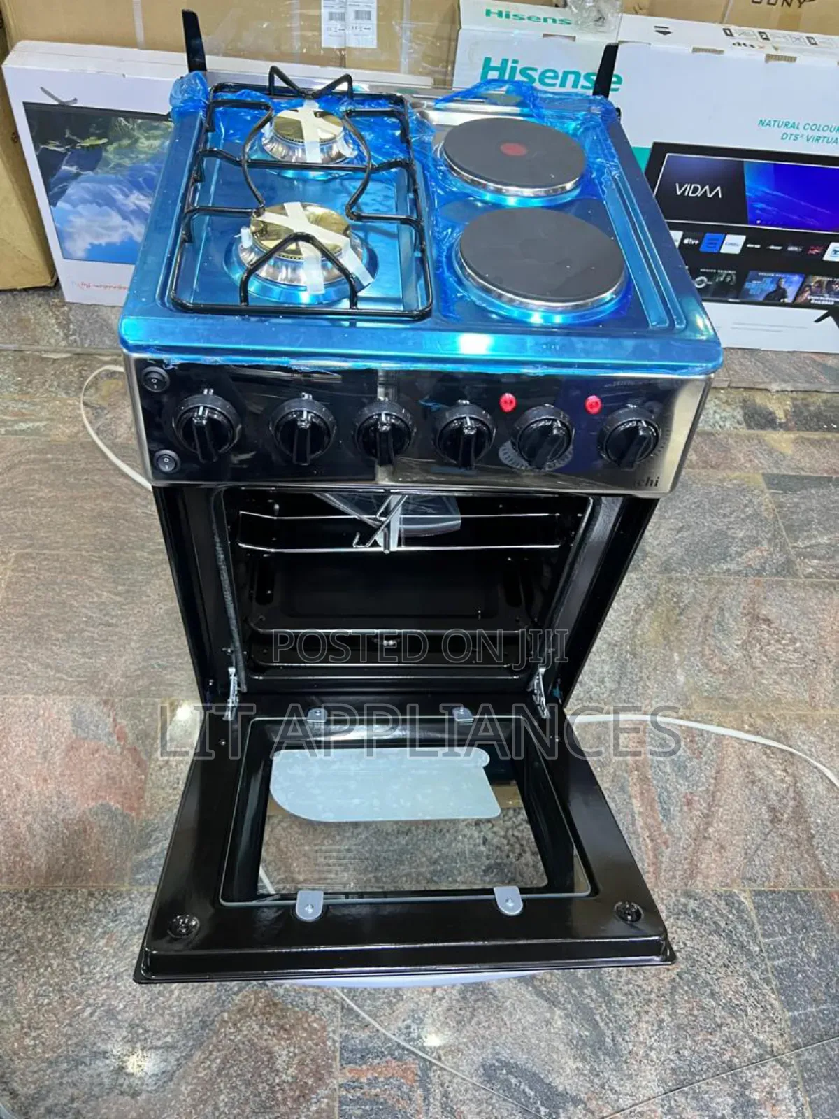 Saachi 50*50,2gas +2hotplates, Auto Ignition, Chicken Rotisserie.