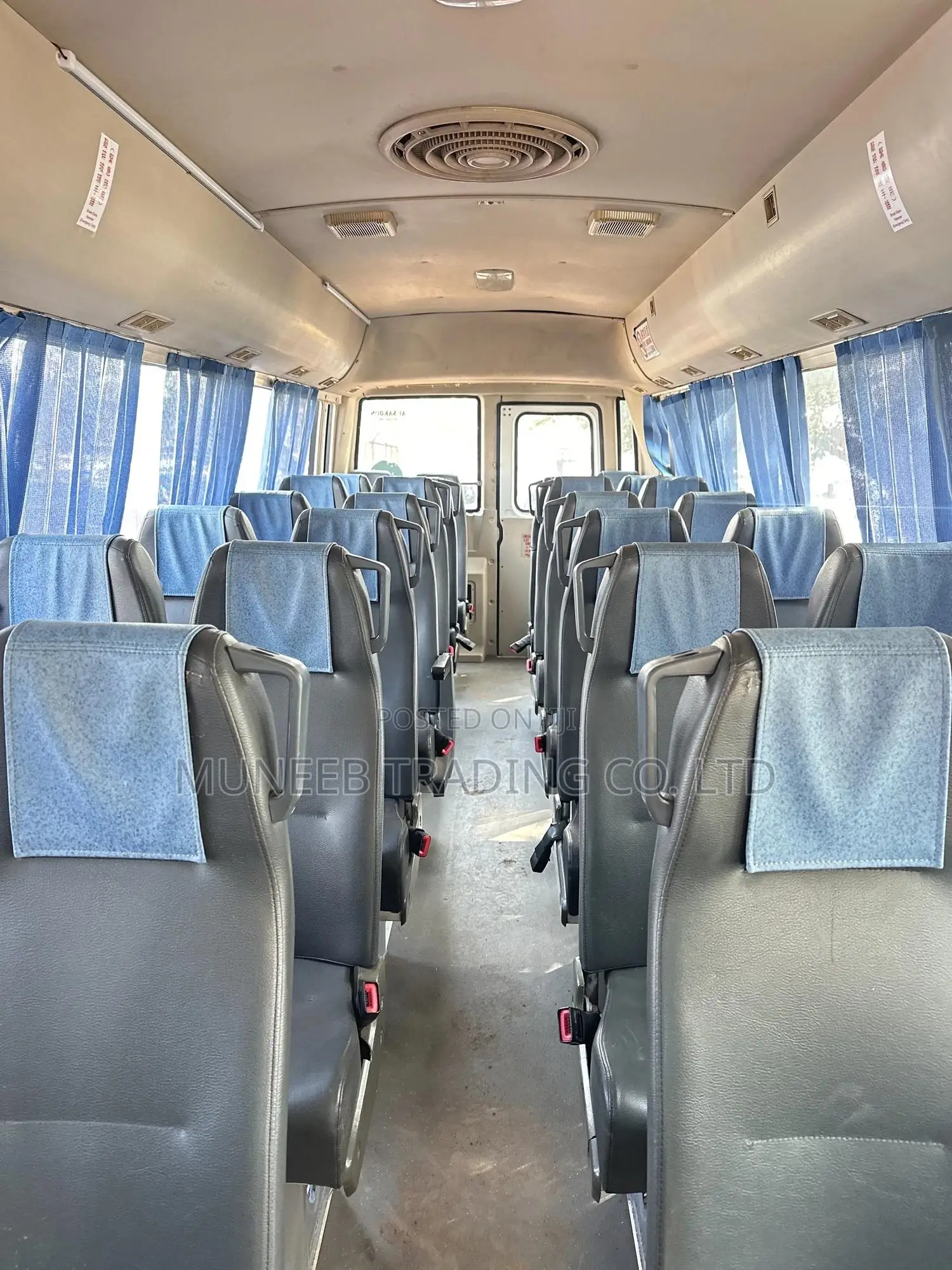 Mitsubishi Fuso Rosa 2016 White