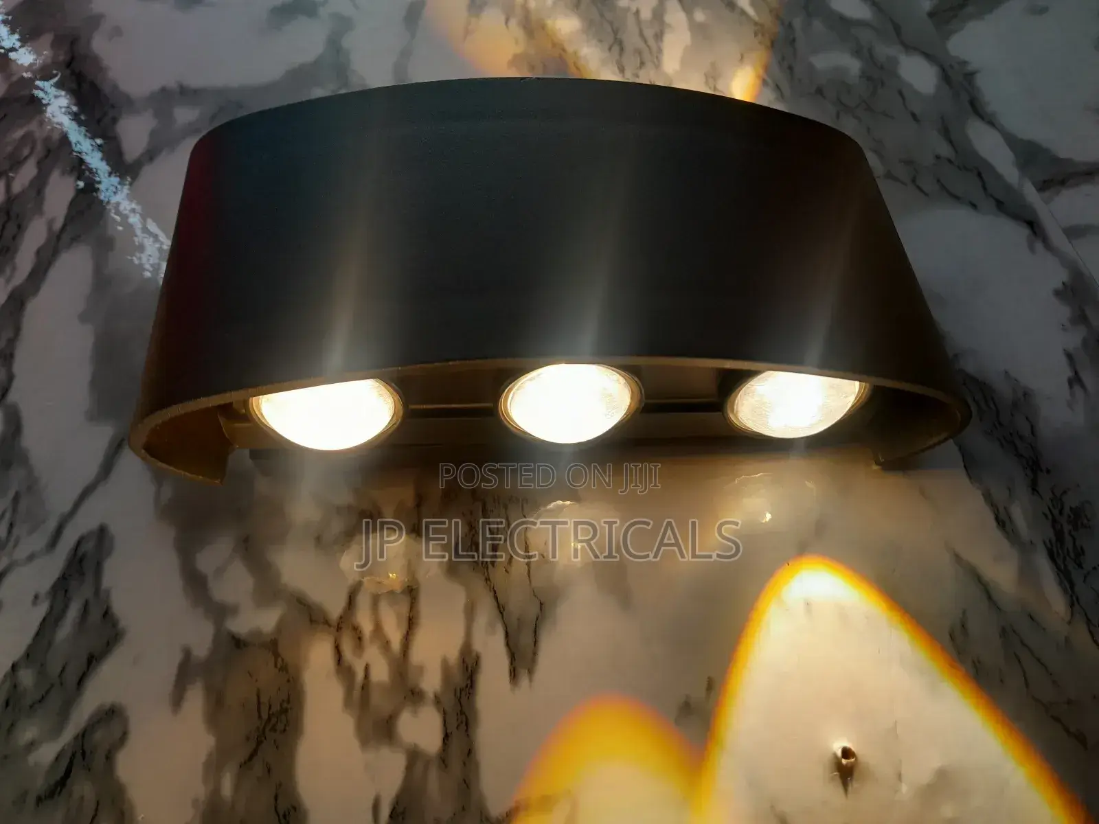 Up and Down Light 3 Eyes