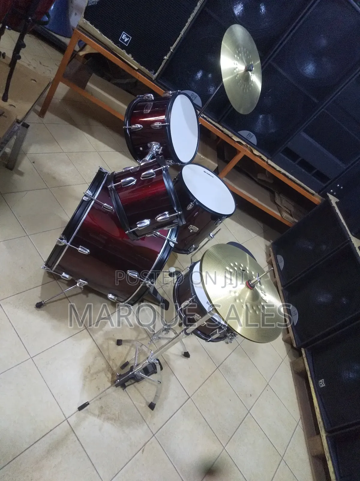 Yamaha Jazz Drum Set