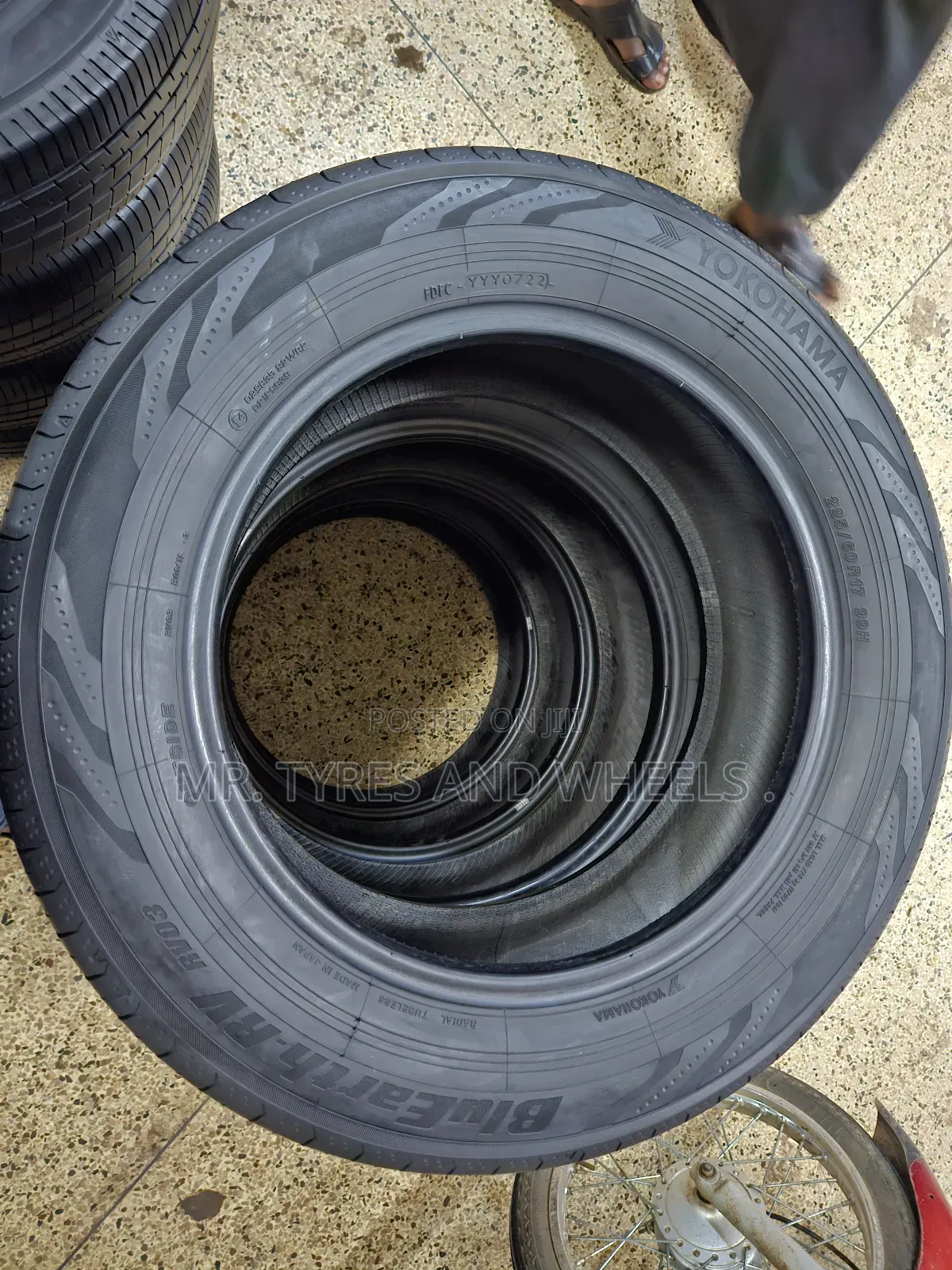 225 60 R17 Imported Yokohama Kindly Give Us Ur Order We Shall Deliver