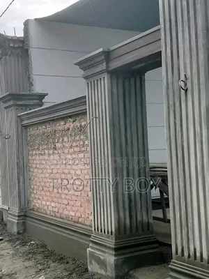 The Squared Molded Pillars