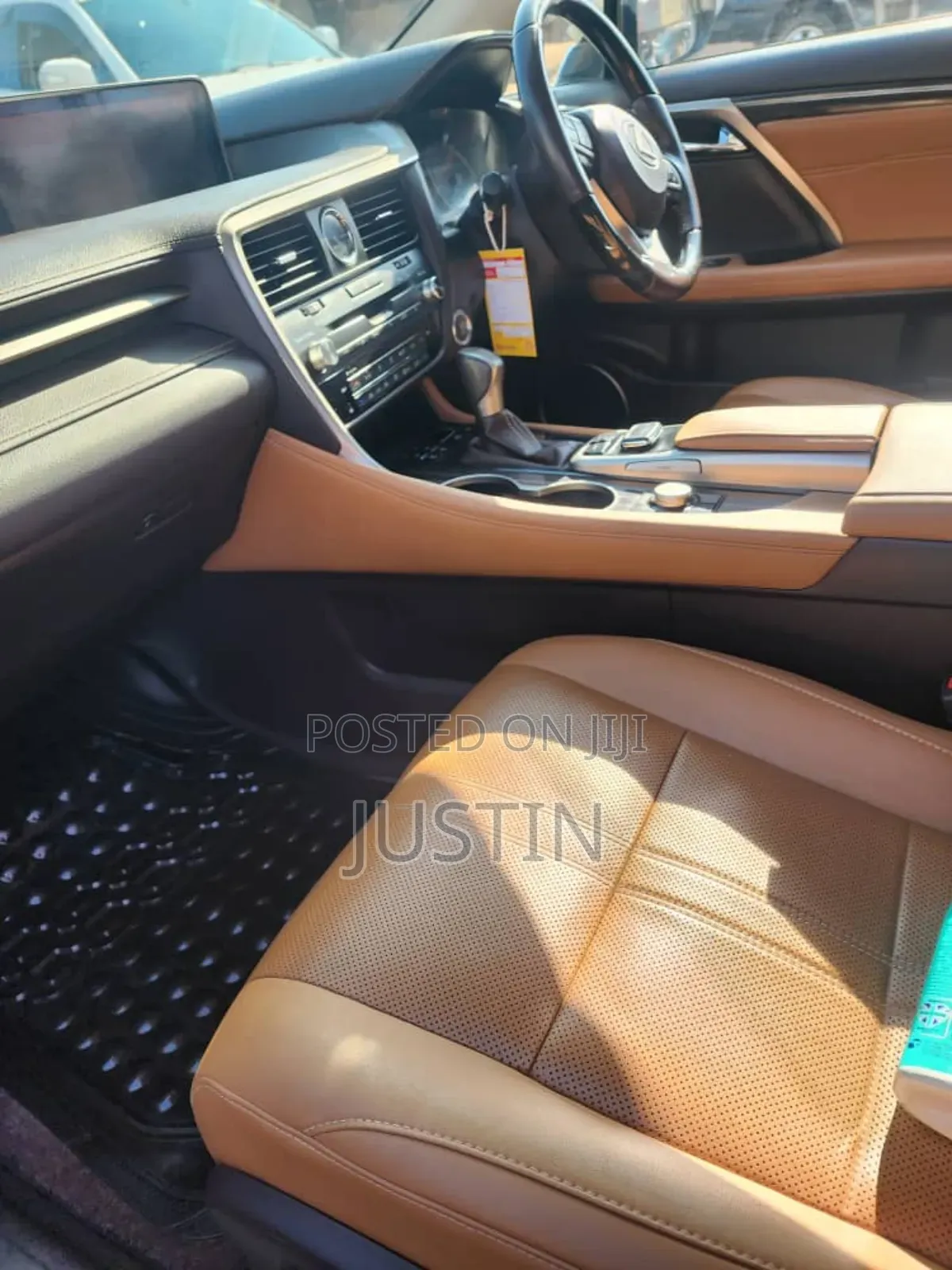 Lexus RX 200 2016 Gold