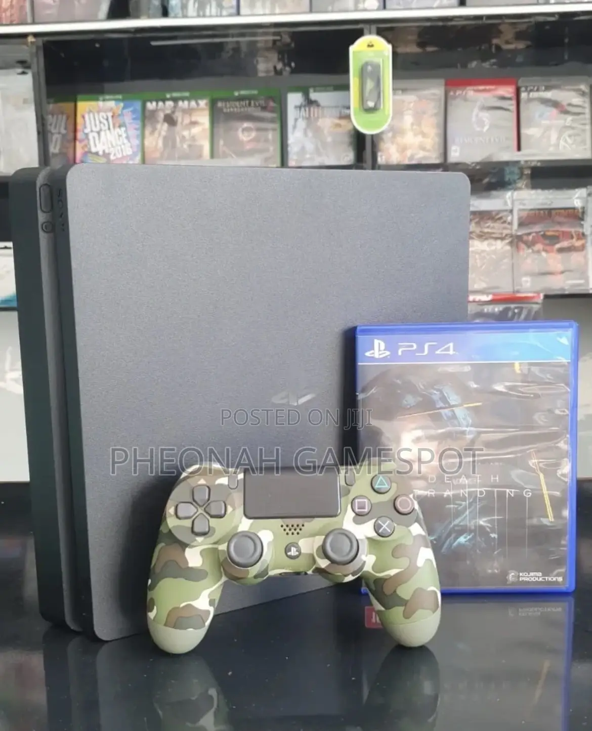 Playstation 4, 2 Pads, 20 Good Games Installed, Plug and Play Fast.