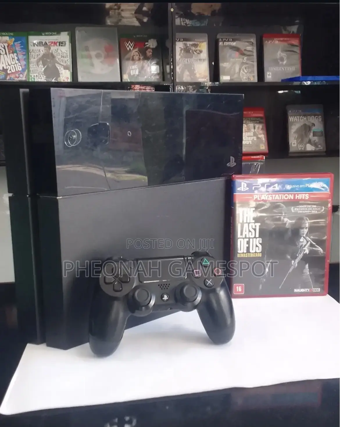 Ps4 Unit With 2 Controllers and 15 Games, Smooth Performance.