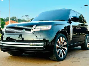 Land Rover Range Rover Vogue 2023 Black