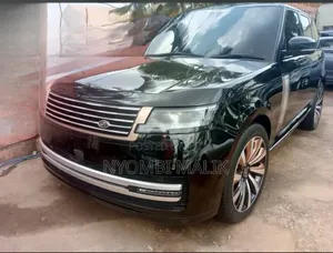 Land Rover Range Rover Vogue 2023 Black