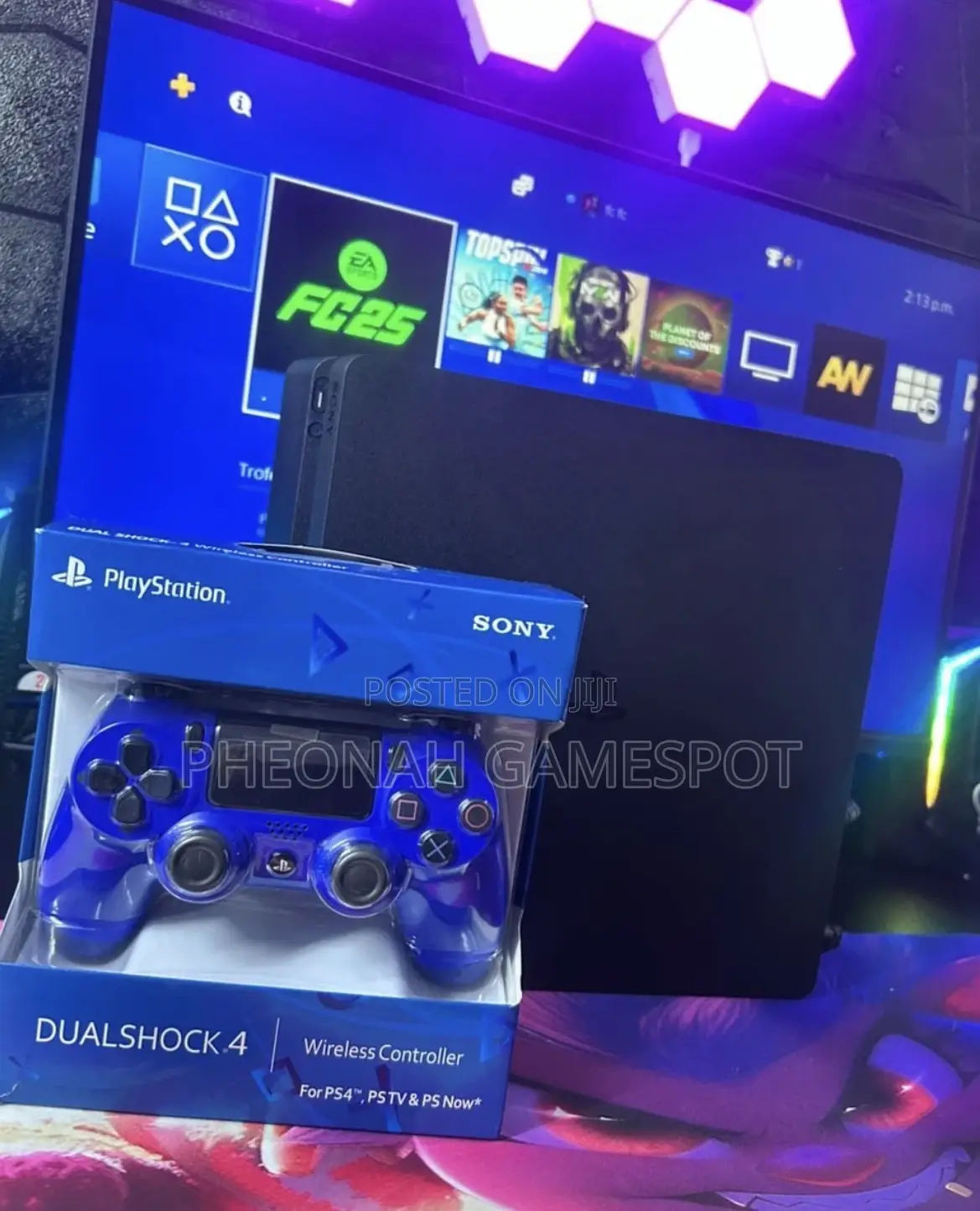 Playstation 4, 2 Pads, 13 Great Games Loaded, Ready for Any User.