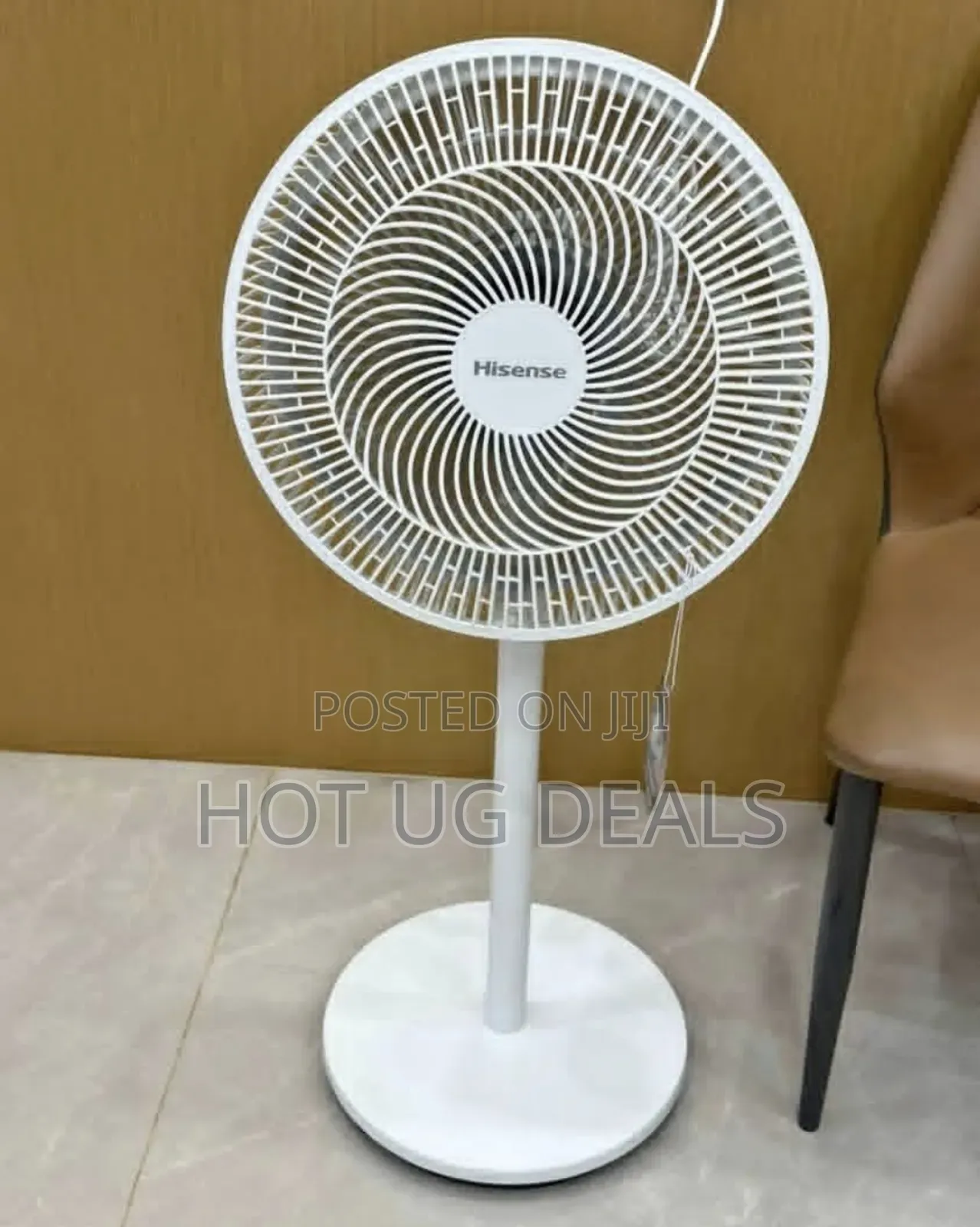 Hisense 16 Inch Pedestal Stand Fan - White