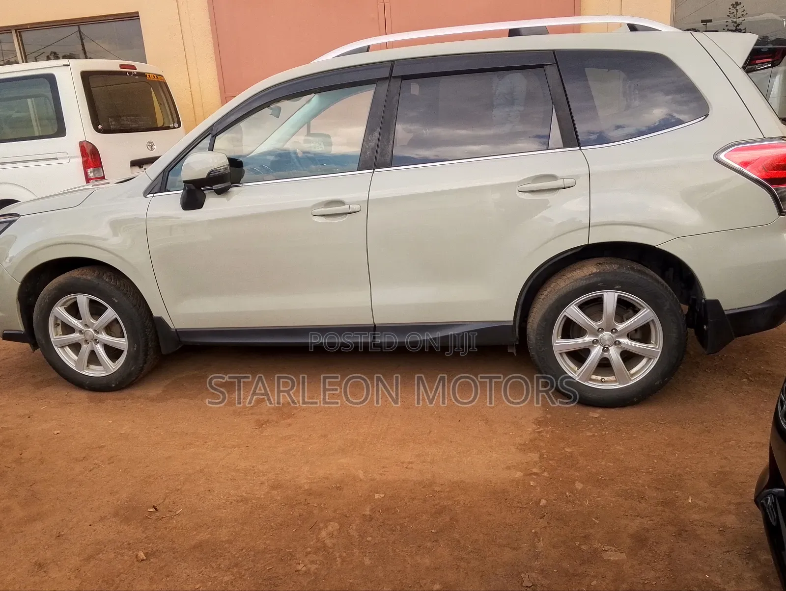 Subaru Forester 2.5i Premium AWD 2016 Green