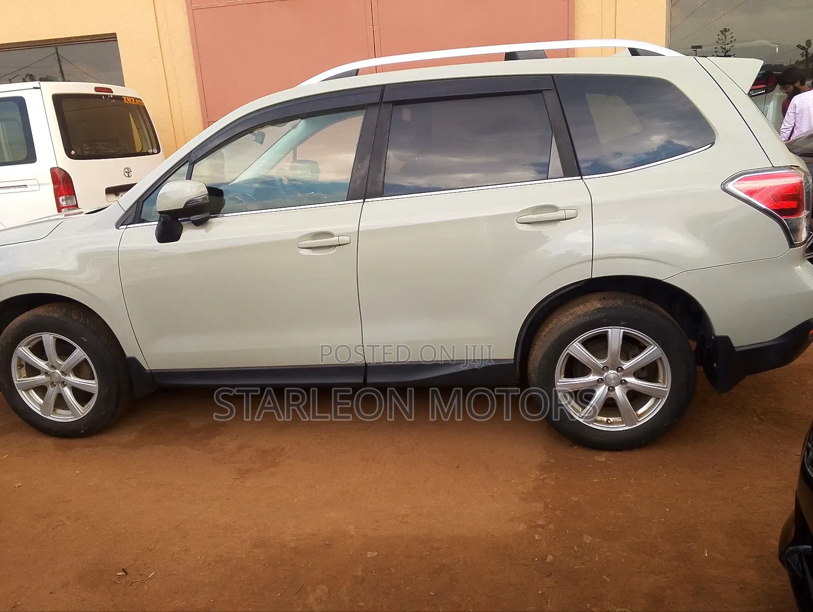Subaru Forester 2.5i Premium AWD 2016 Green