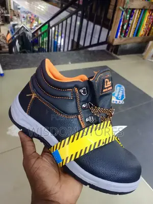 Rocklander Safety Boot.