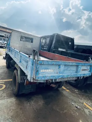 Isuzu Tipper Long Gear