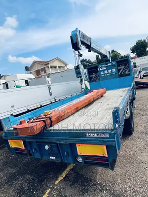 Fuso Baby Face With Crane