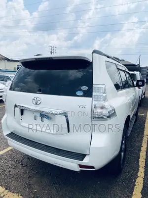 Toyota Land Cruiser Prado 2.7 i 2012 White