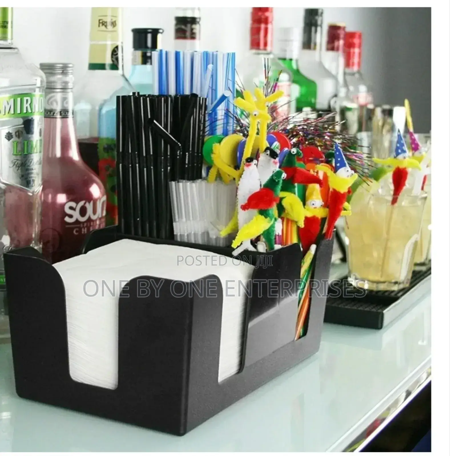 Bar Caddy Organizer With 6 Compartment of Napkin and Straw Holder .