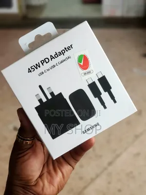 Samsung Fastcharger With Usb-C to Usb-C Data Cable