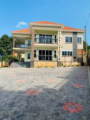 6bdrm Mansion in Entebbe, Central Division for sale
