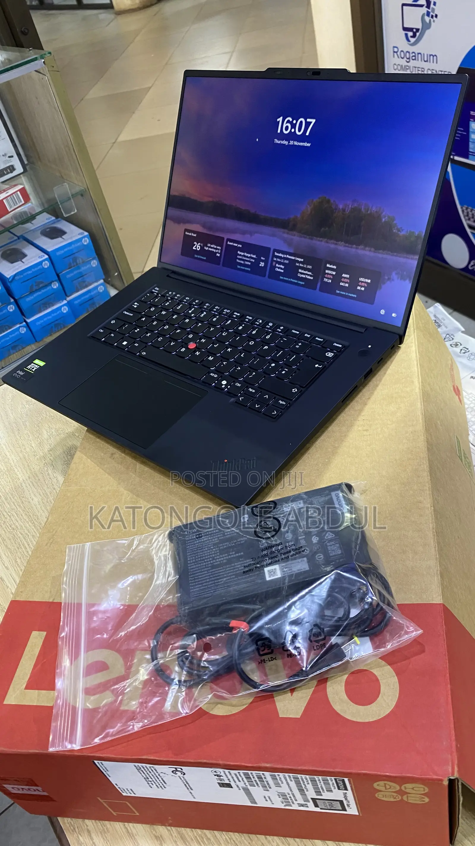 New Laptop Lenovo 16GB Intel Core Ultra 7 SSD 512GB