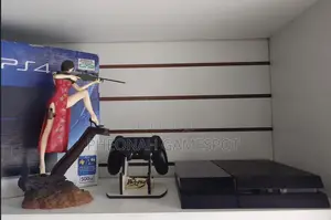 Ps4 Bundle, 2 Pads and 16 Games Installed, Reliable and Smooth.
