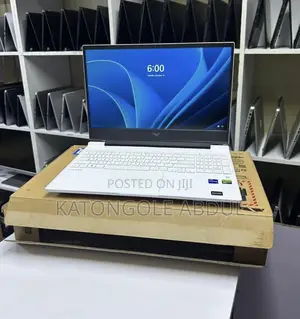 New Laptop HP Victus 16 16GB Intel Core I7 SSD 512GB