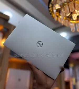 New Laptop Dell XPS 13 7390 16GB Intel Core I7 SSD 512GB