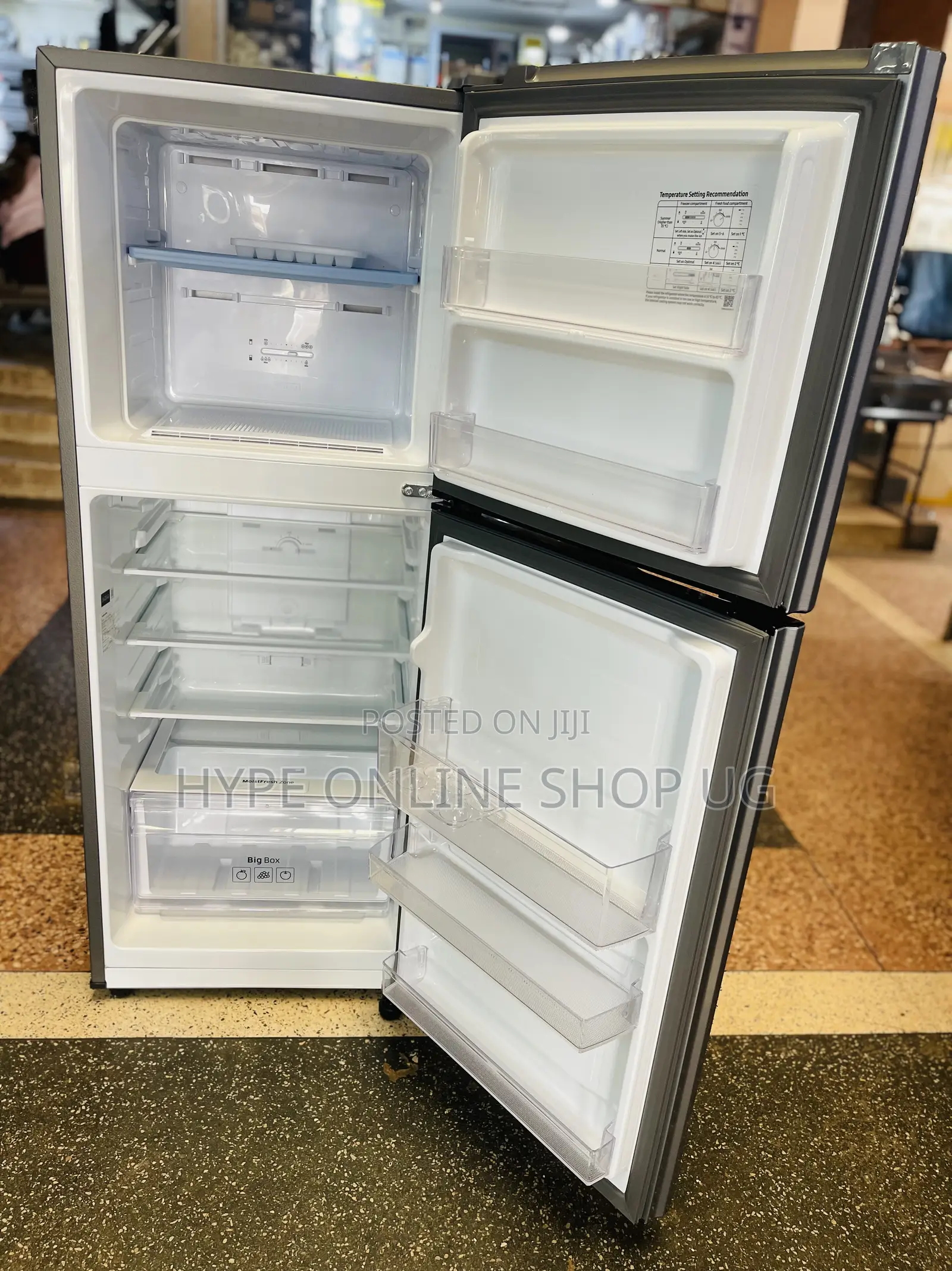 Brandnew 260l Samsung Double Door Refrigerator