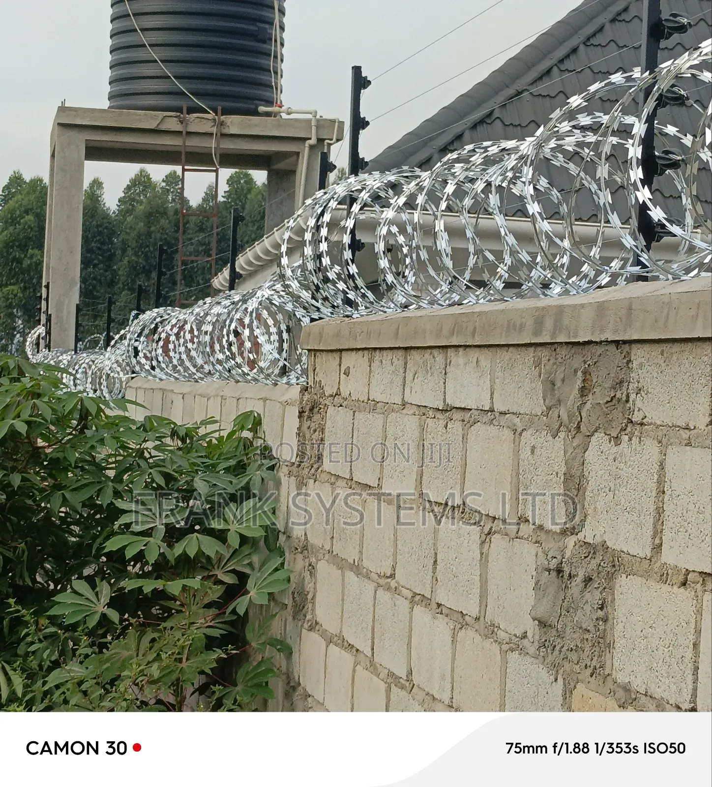 Electronic Fencing Control With Alarm