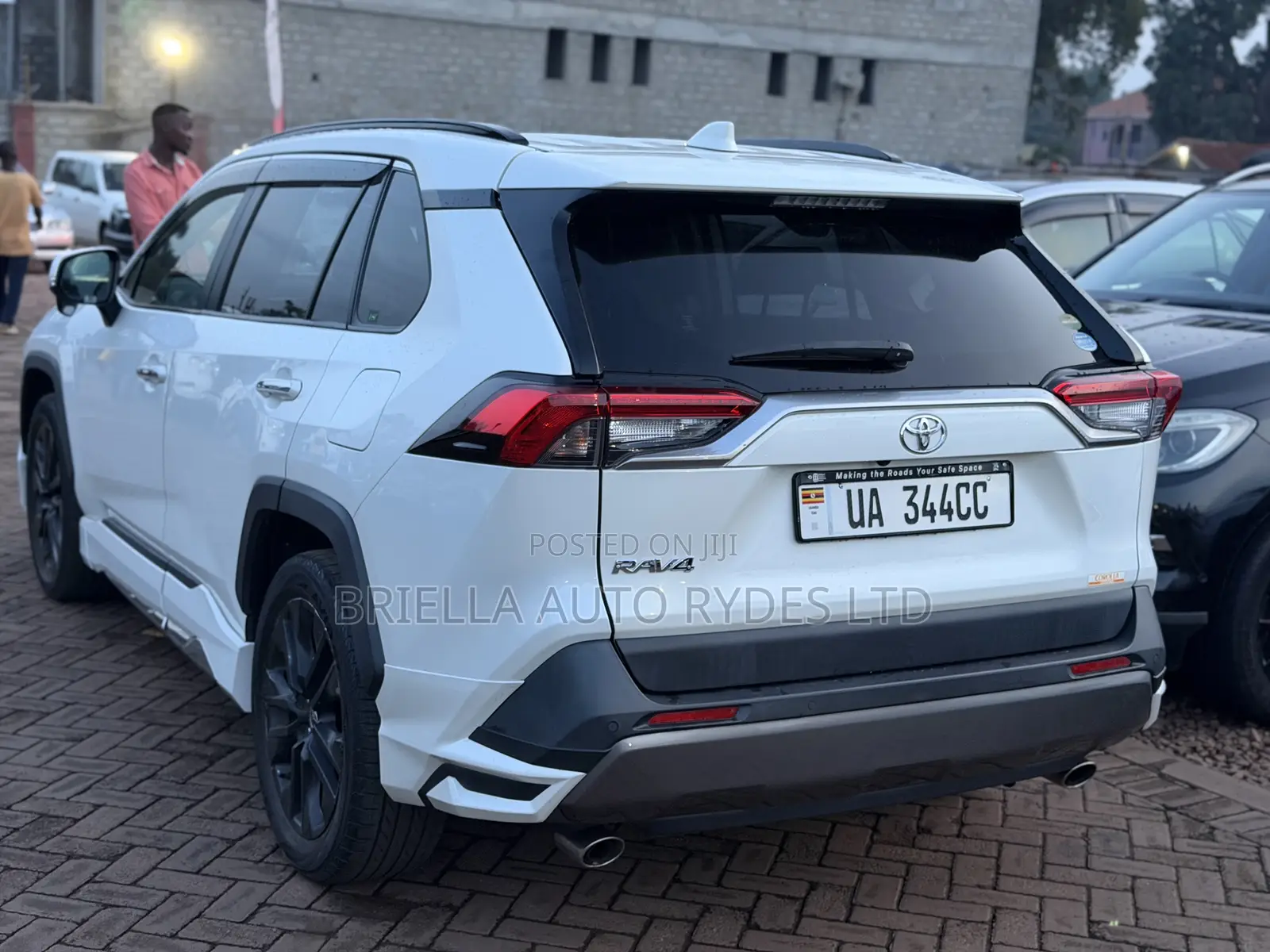 Toyota RAV4 2020 White
