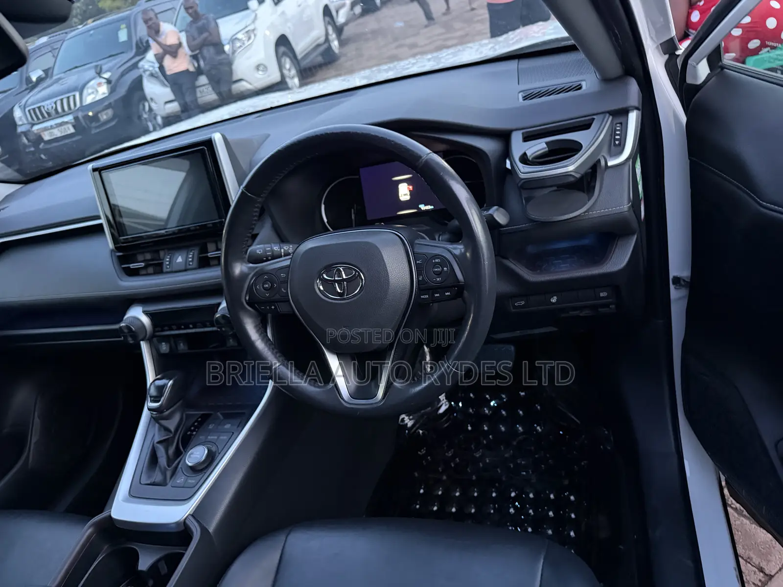 Toyota RAV4 2020 White
