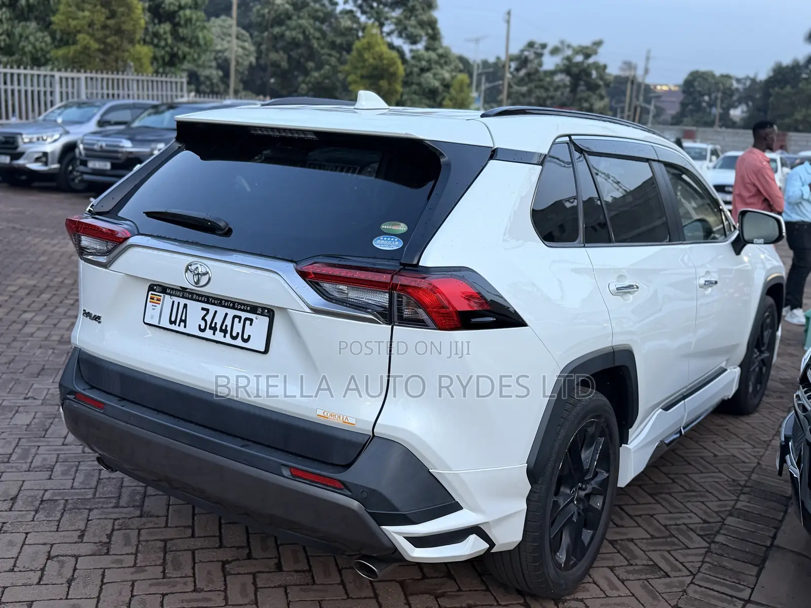 Toyota RAV4 2020 White
