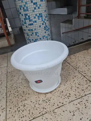 Large Size Plastic Flower Pots