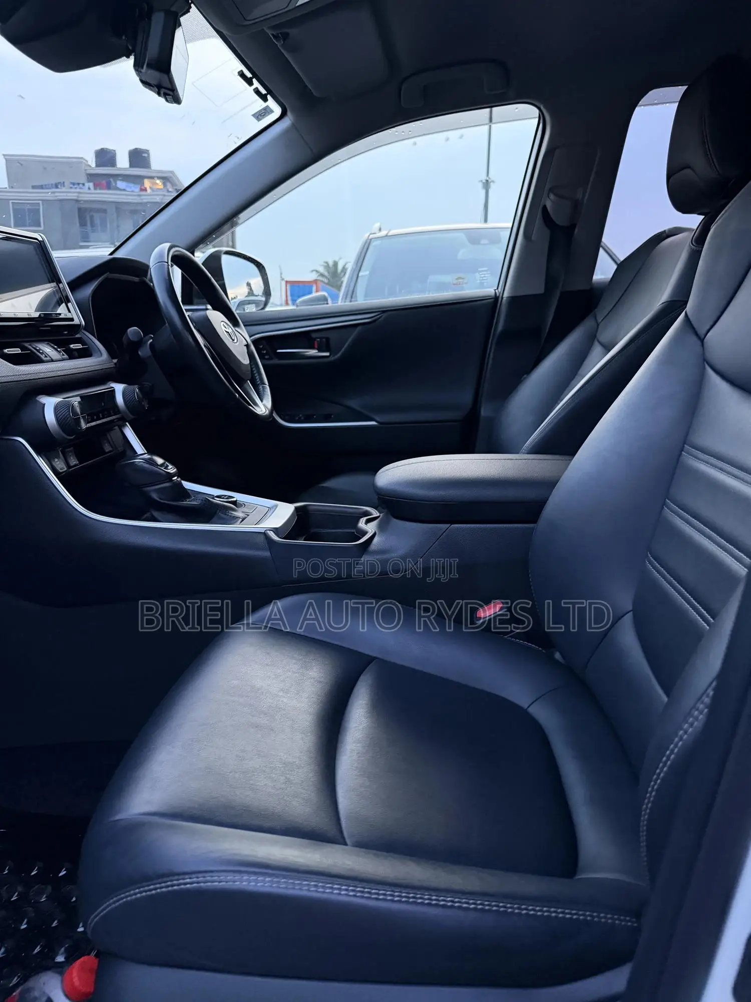 Toyota RAV4 2020 White
